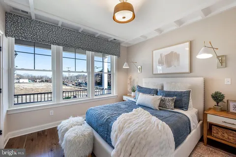 $1,379,990 | 326 Squire Drive, Unit 21C, Newtown Square, PA 19073