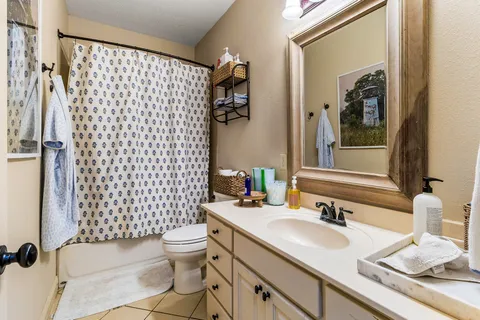 $485,000 | 185 Bayview Lane, Livingston, TX 77351