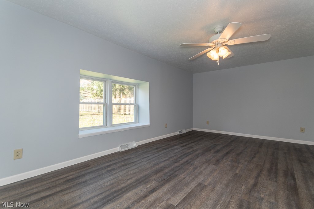 9530 Johnnycake Ridge Road Mentor, OH 44060 - Photo 21 of 35 All bedroom with new wood like flooring