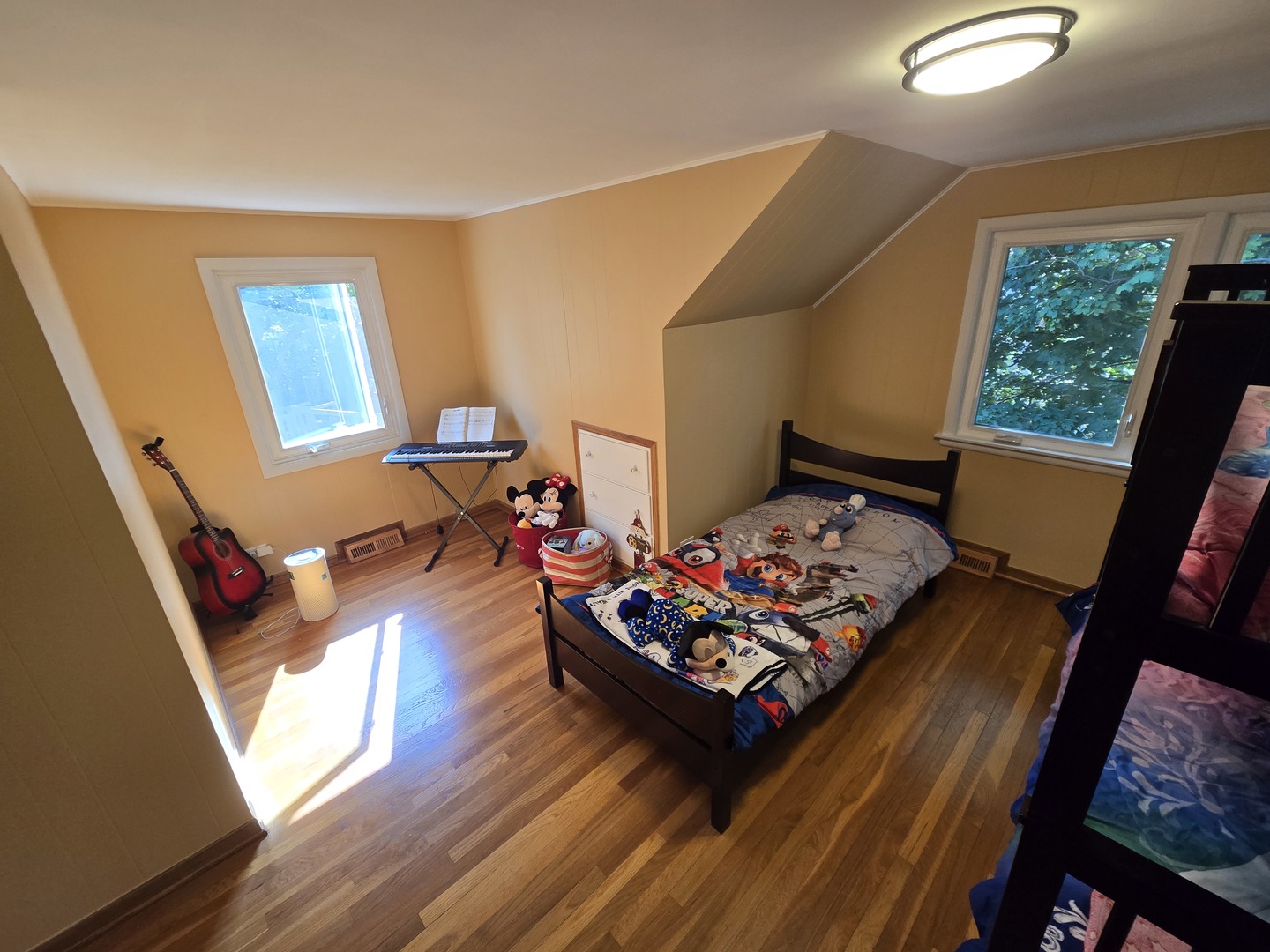 25W201 Summit Drive Naperville, IL 60563 - Photo 25 of 40 a living room with furniture and a large window
