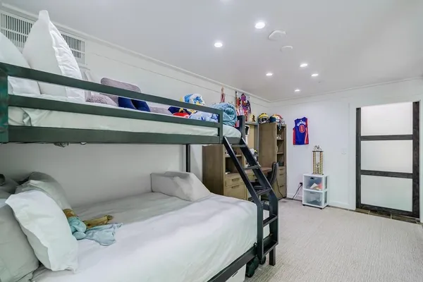 a view of a pathway with a yard