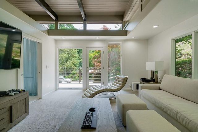 $2,650,000 | 465 Hillside Drive Northwest, Atlanta, GA 30342