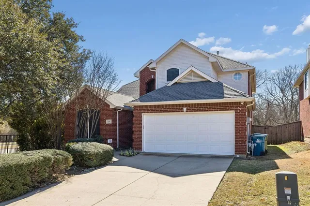 $475,000 | 1100 Breezewood Drive, Lewisville, TX 75077
