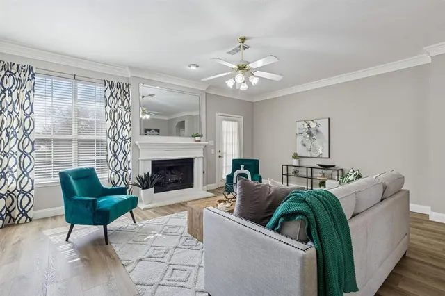 $475,000 | 1100 Breezewood Drive, Lewisville, TX 75077