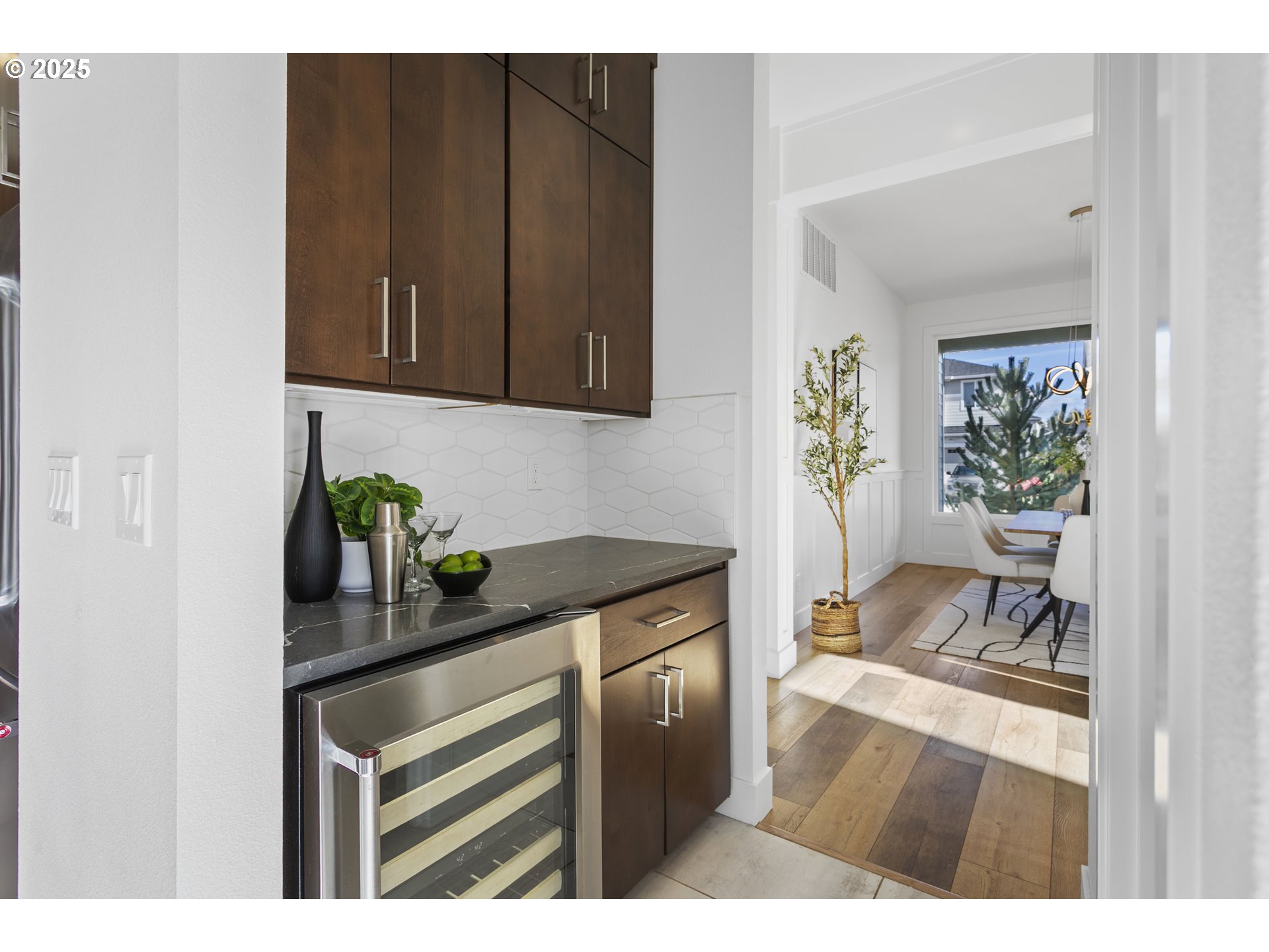 27619 Southwest Marigold Terrace Wilsonville, OR 97070 - Photo 14 of 33