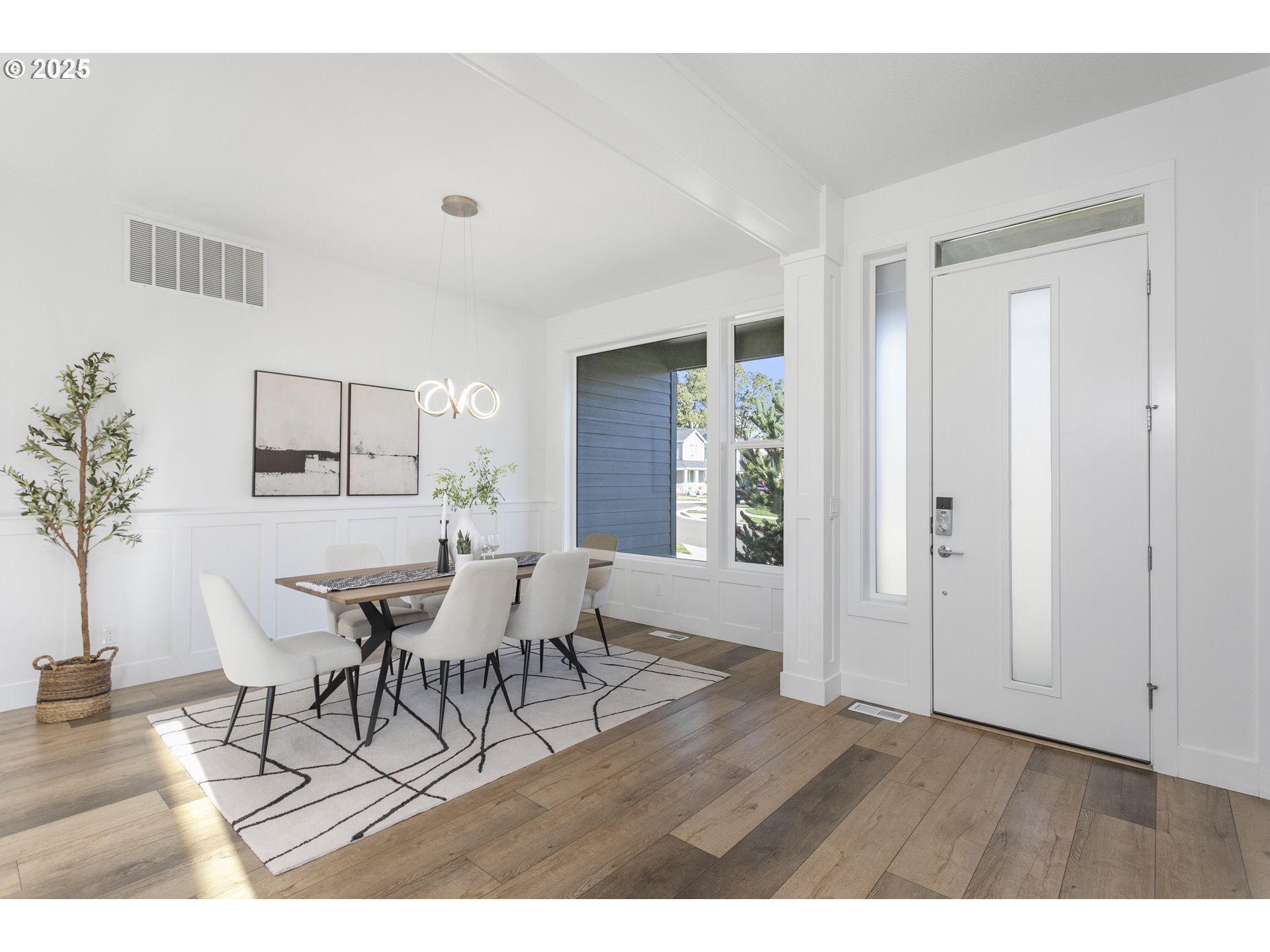 27619 Southwest Marigold Terrace Wilsonville, OR 97070 - Photo 16 of 33