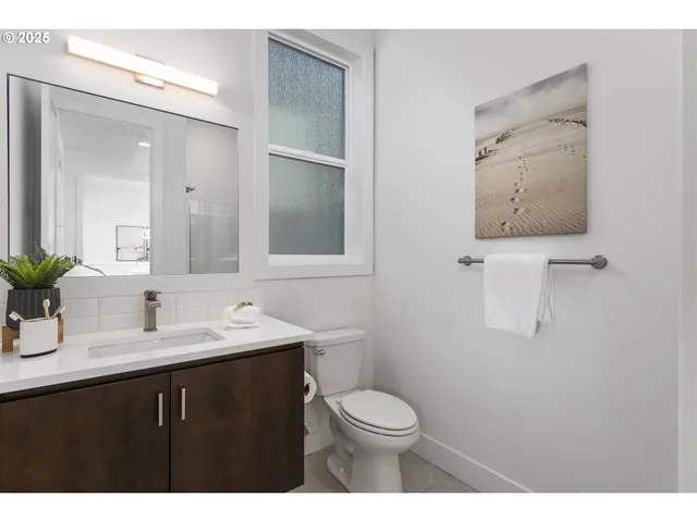 $960,000 | 27619 Southwest Marigold Terrace, Wilsonville, OR 97070