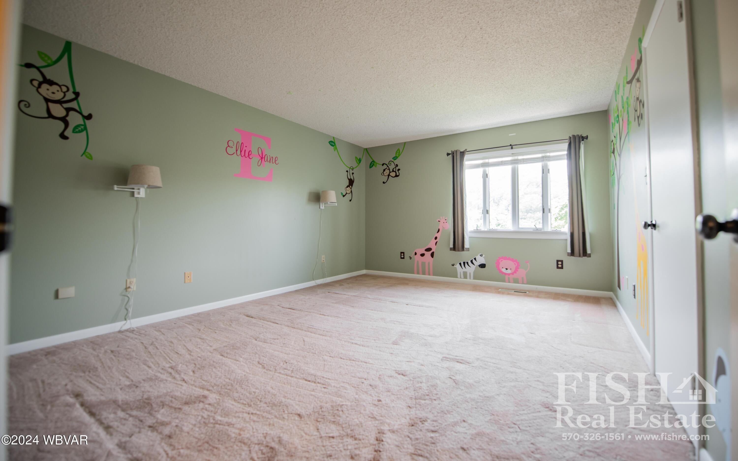 1705 Thomas Road Williamsport, PA 17701 - Photo 13 of 18 Plenty of space and Walk-in Closet.