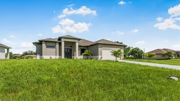 $2,300 | 1417 Northeast 17th Avenue, Cape Coral, FL 33909