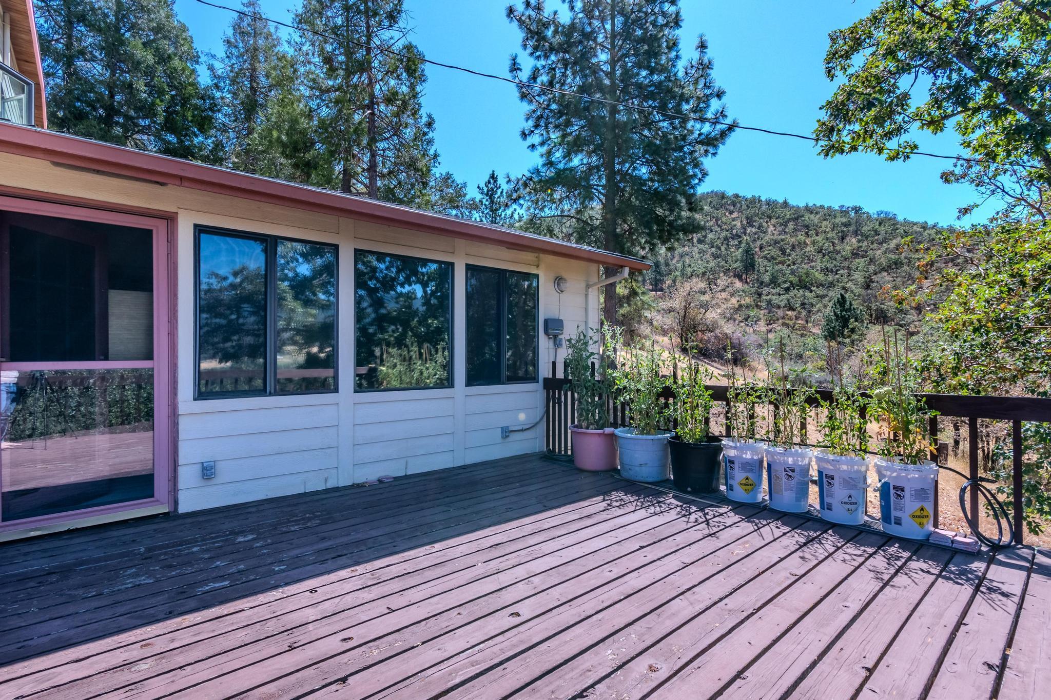 2850 Quail Run Road Talent, OR 97540 - Photo 31 of 55 01-38