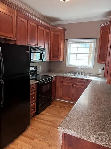 $2,400 | 476 First Street, Athens, GA 30601