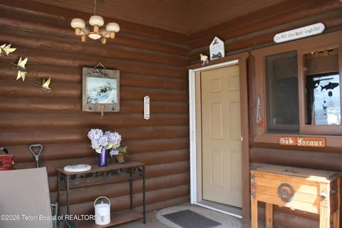 $950,000 | 1458 Hardman Road, Star Valley Ranch, WY 83127