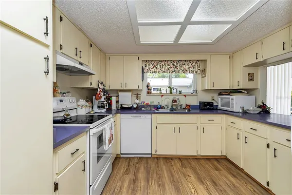 $200,000 | 10841 Southwest 90th Court, Ocala, FL 34481