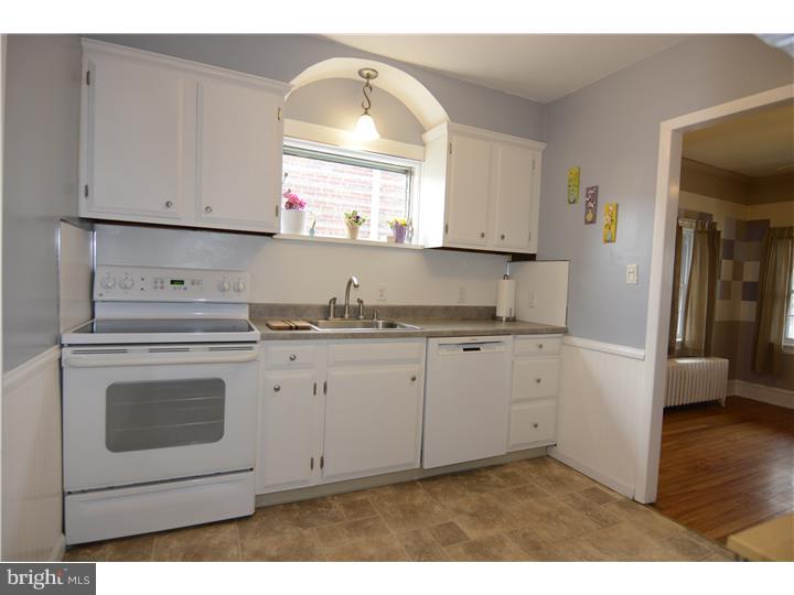 1514 Fayette Avenue Reading, PA 19607 - Photo 10 of 23 Gallery Image 10