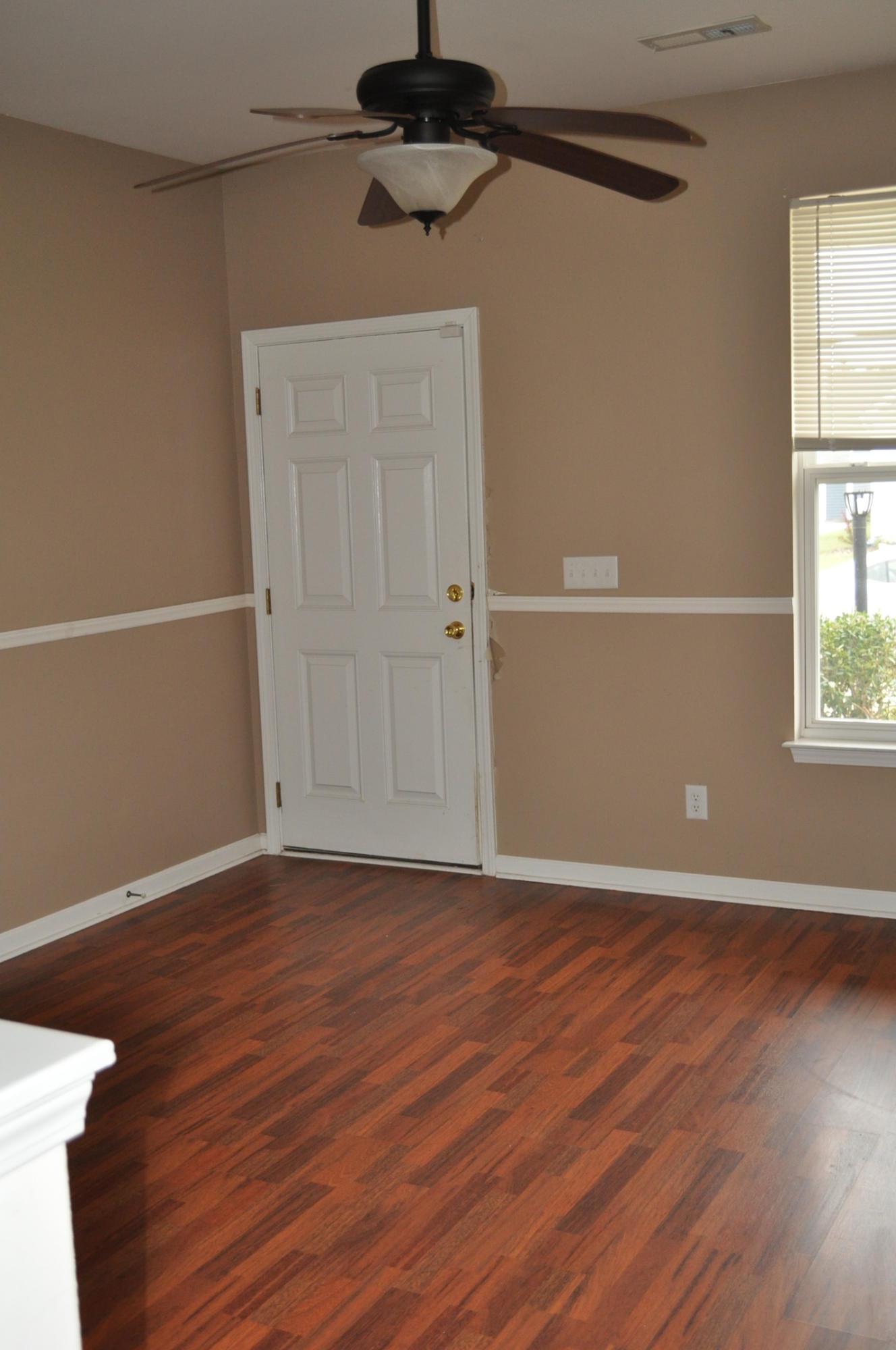 228 Killarney Trail Moncks Corner, SC 29461 - Photo 3 of 10 2015-09-16 16.42.11