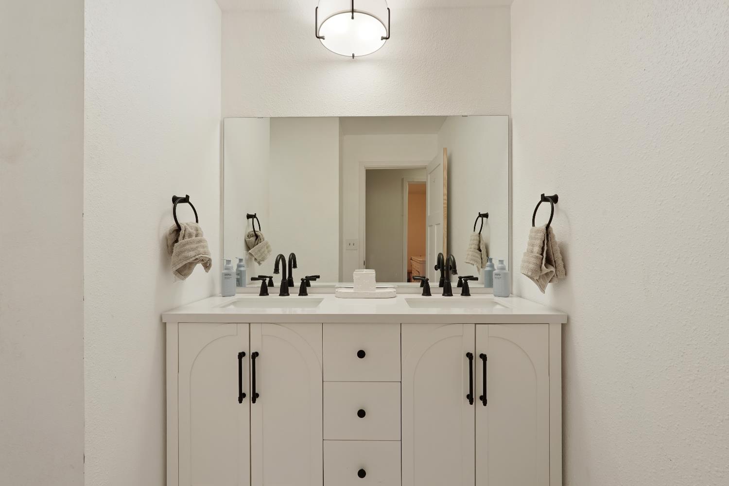 28600 North Sowles Road Galt, CA 95632 - Photo 21 of 81