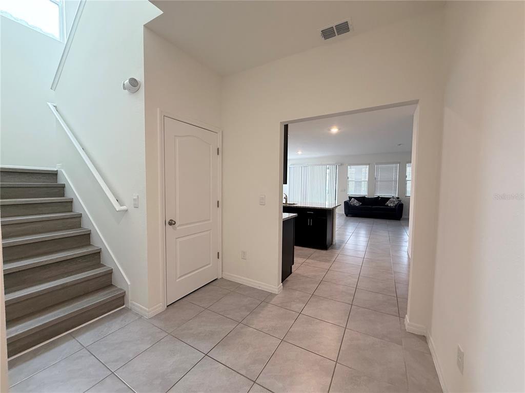 7809 Oak Reflection Loop Davenport, FL 33837 - Photo 5 of 43
