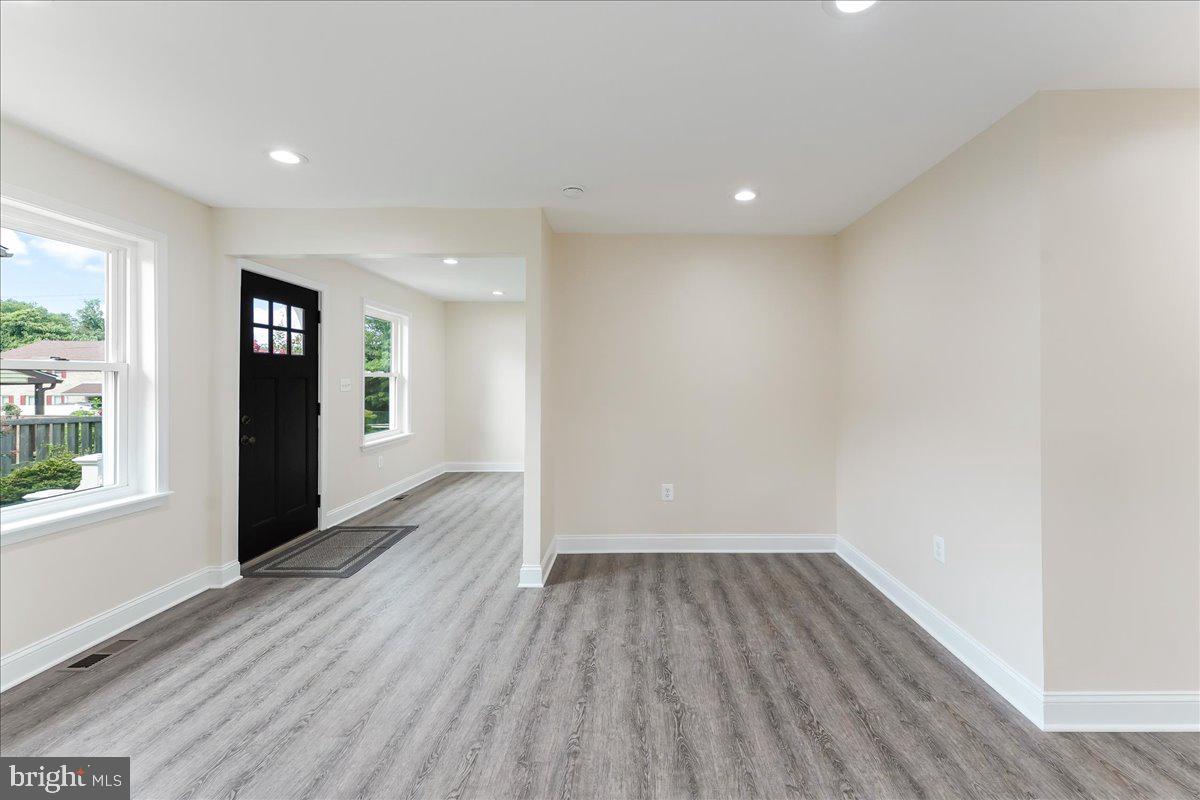 726 Brookhaven Road Wallingford, PA 19086 - Photo 16 of 43 Dining Room