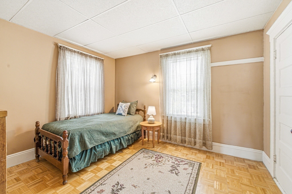 83 Grand Street Reading, MA 01867 - Photo 22 of 42