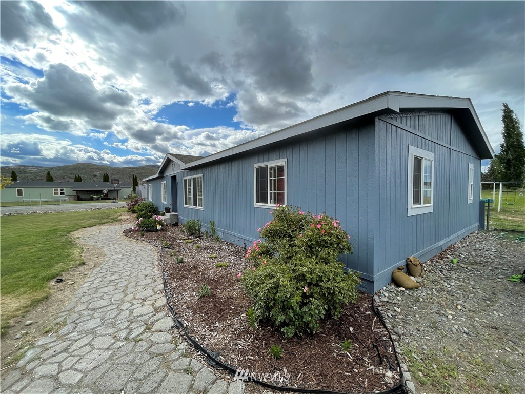 5 Summer Wind Road Omak, WA 98841 - Photo 3 of 25 Gallery Image 3