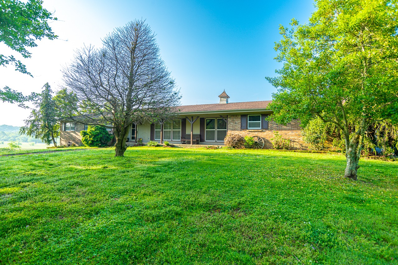 429 Hicks Cut Road Pulaski, TN 38478 - Photo 12 of 70