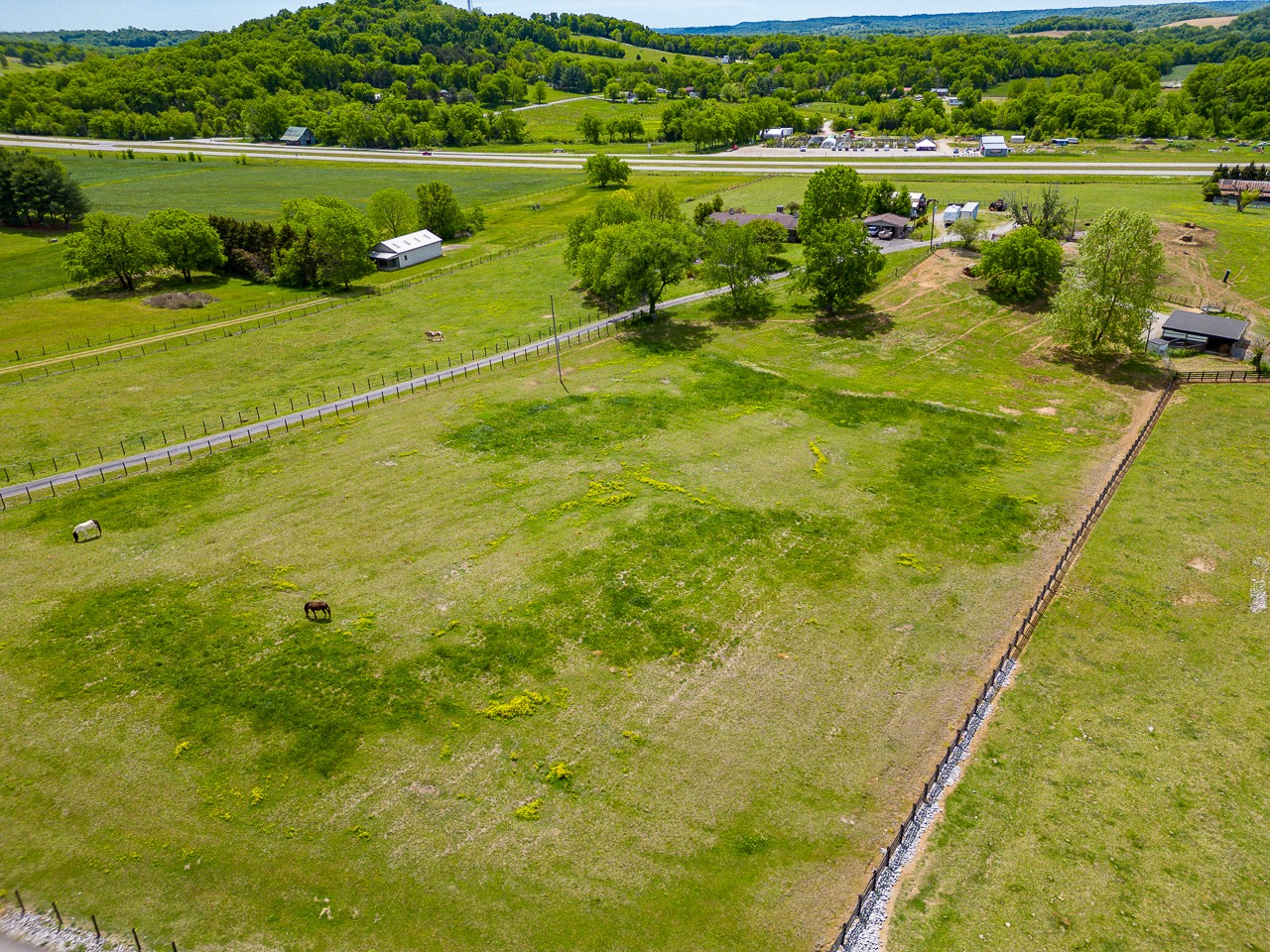 429 Hicks Cut Road Pulaski, TN 38478 - Photo 6 of 70