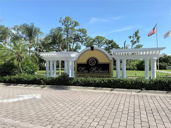$2,000 | 5721 Bentgrass Drive, Unit 20202, Sarasota, FL 34235
