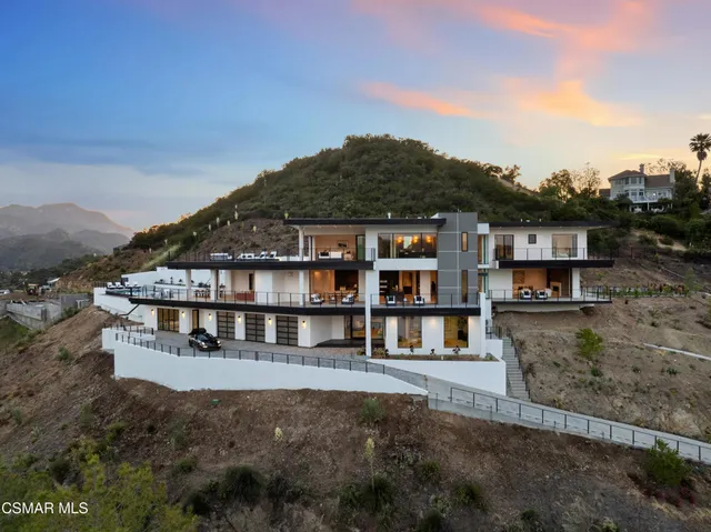 $12,900,000 | 461 Lake Sherwood Drive, Westlake Village, CA 91361