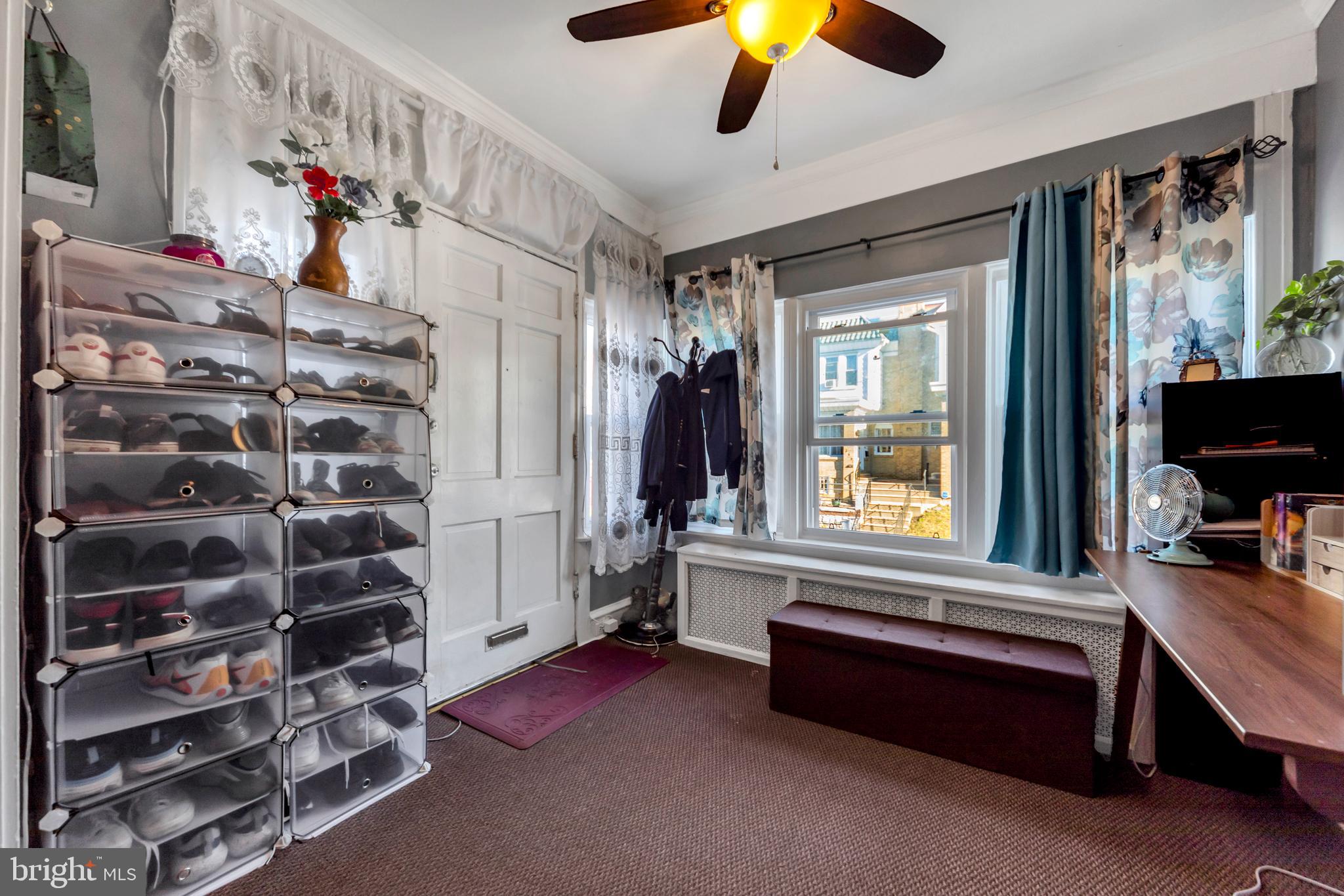 258 Wembly Road Upper Darby, PA 19082 - Photo 4 of 26