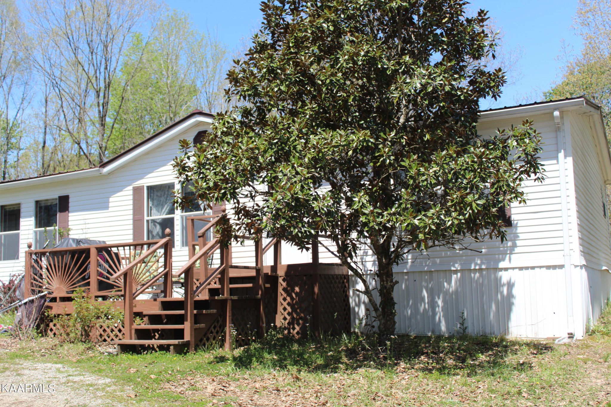 513 Brakebill Road Vonore, TN 37885 - Photo 2 of 32 Gallery Image 2