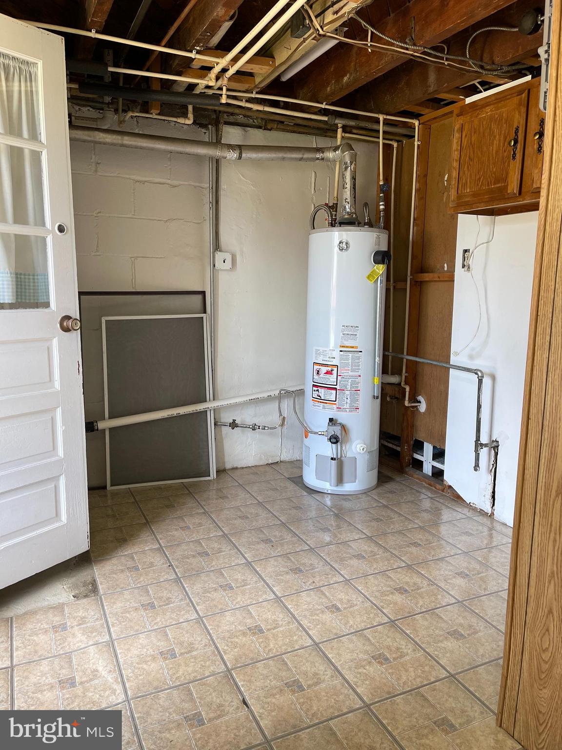 4901 Brookwood Road Baltimore, MD 21225 - Photo 32 of 39 Utility area