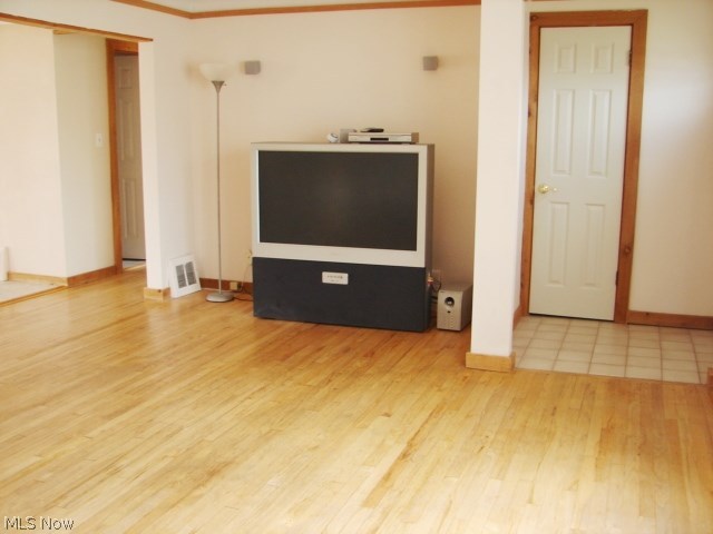 1729 Rush Road Wickliffe, OH 44092 - Photo 4 of 25 Gallery Image 4