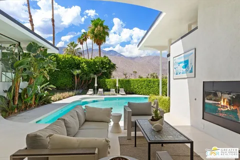 $2,585,000 | 1444 East Murray Canyon Drive, Palm Springs, CA 92264