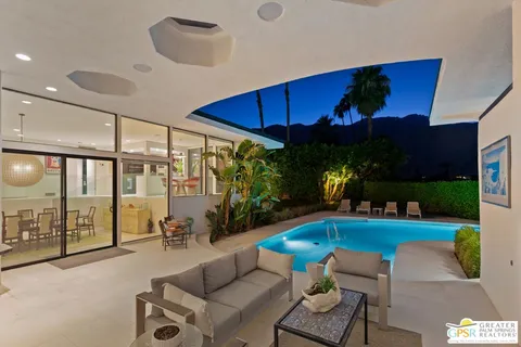 $2,585,000 | 1444 East Murray Canyon Drive, Palm Springs, CA 92264