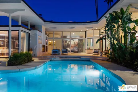 $2,585,000 | 1444 East Murray Canyon Drive, Palm Springs, CA 92264