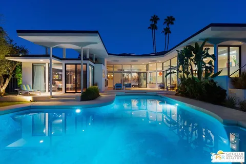 $2,585,000 | 1444 East Murray Canyon Drive, Palm Springs, CA 92264