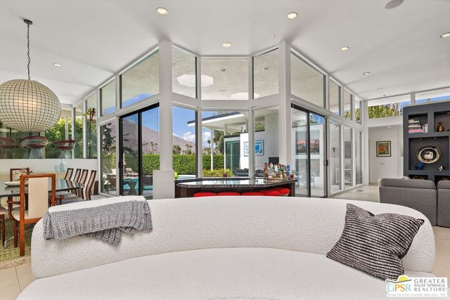 $2,585,000 | 1444 East Murray Canyon Drive, Palm Springs, CA 92264