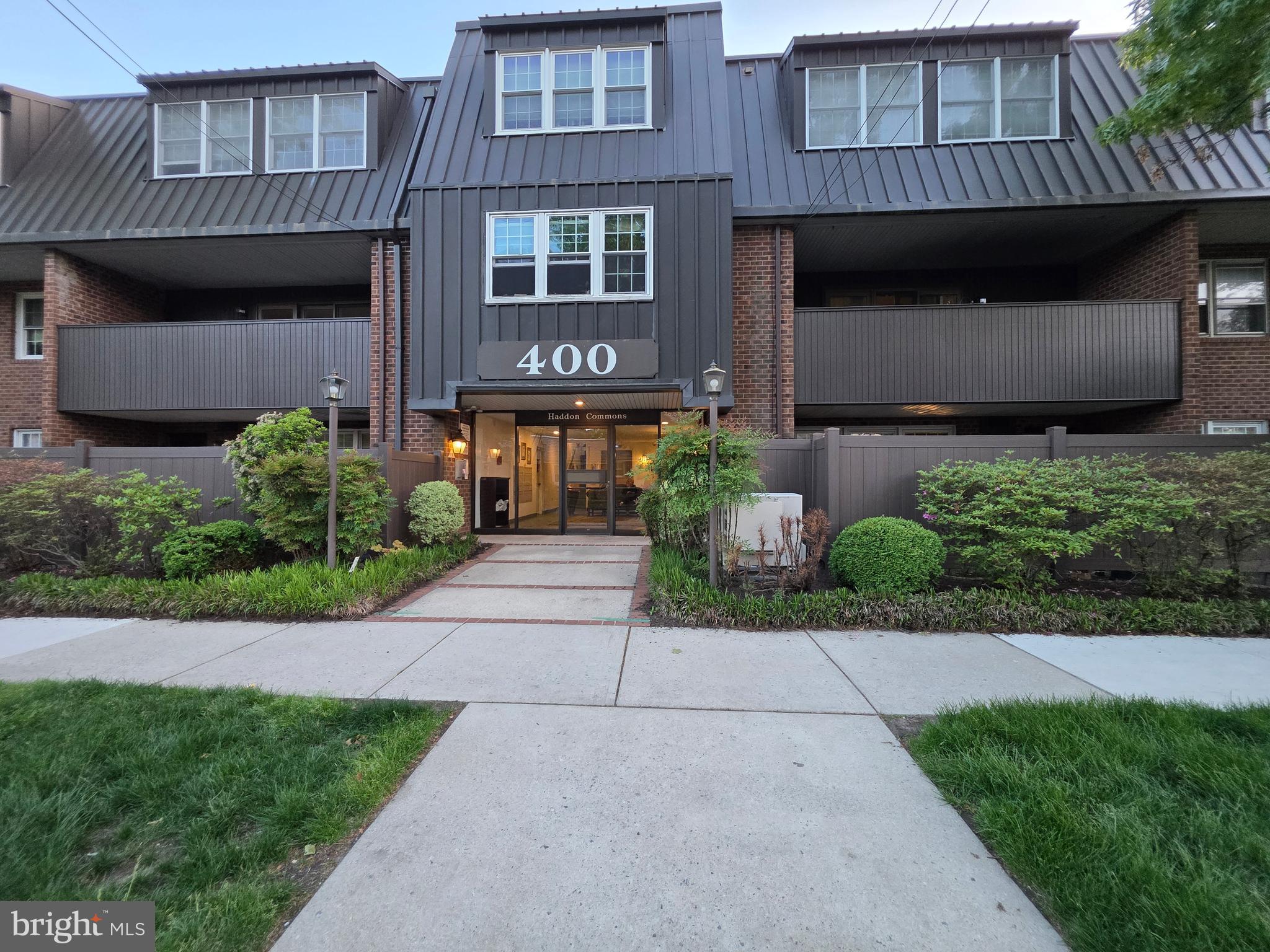 25 Haddonfield Cmns Haddonfield, NJ 08033 - Photo 1 of 6