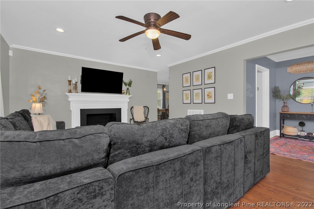 319 Valley Road Fayetteville, NC 28305 - Photo 8 of 36 Gallery Image 8