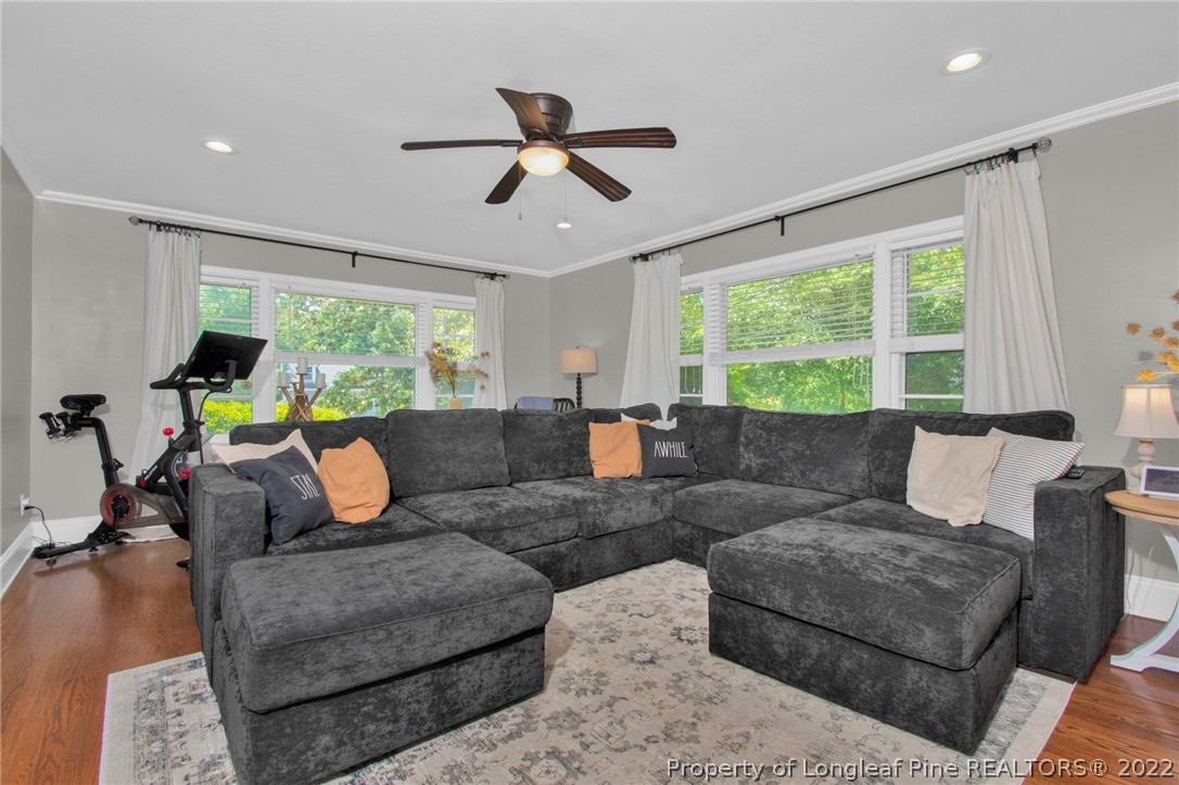 319 Valley Road Fayetteville, NC 28305 - Photo 10 of 36 Gallery Image 10