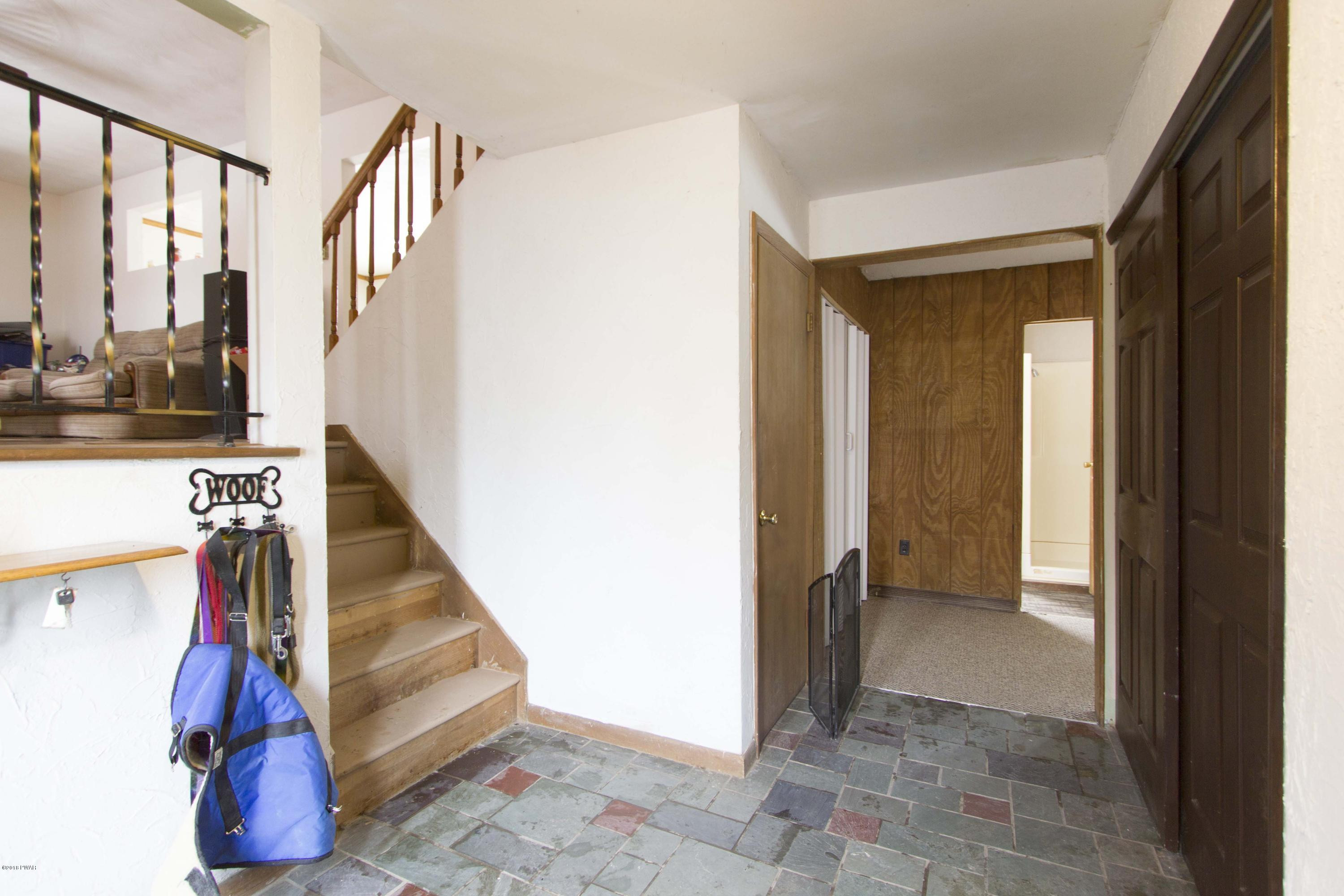 773 Lake Henry Road Lake Ariel, PA 18436 - Photo 3 of 19 Foyer 2