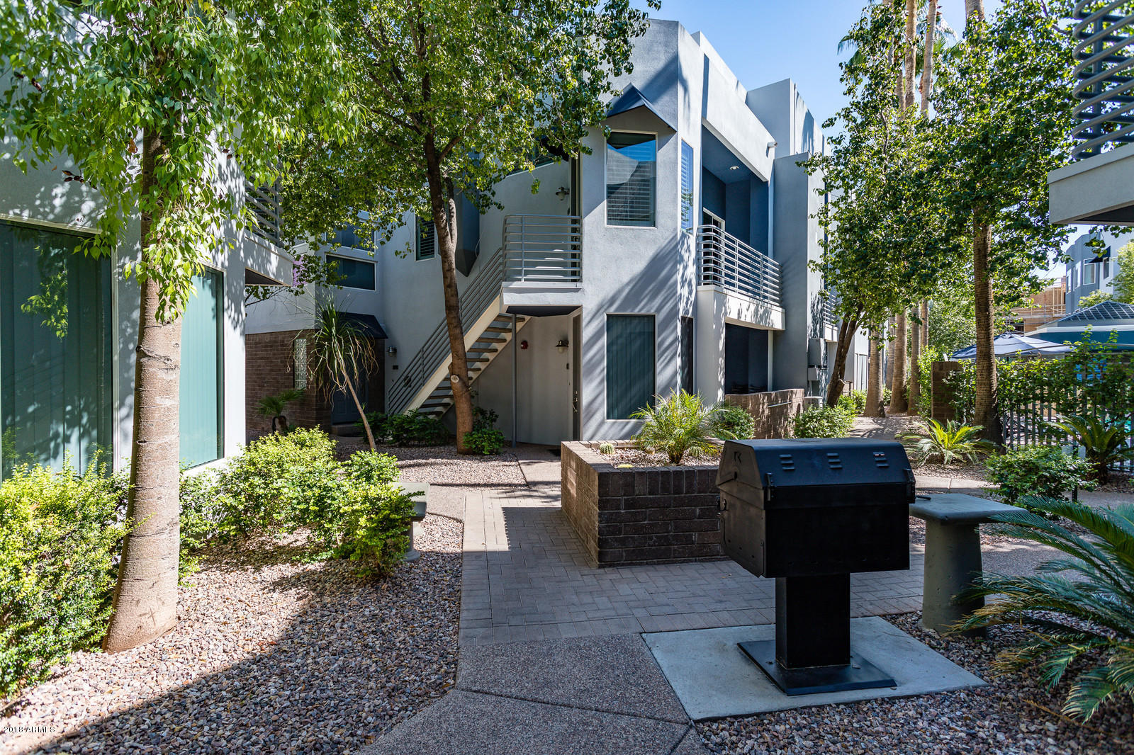 3633 North 3rd Avenue, Unit 2011 Phoenix, AZ 85013 - Photo 3 of 25 03_3633_3rd_Ave__03_mls