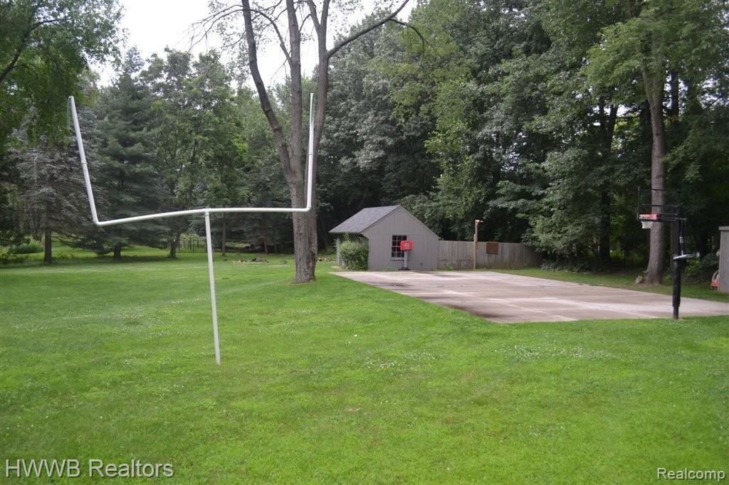 1400 Avon Circle West Rochester, MI 48309 - Photo 6 of 24 06-Kids Backyard Paradise.JPG