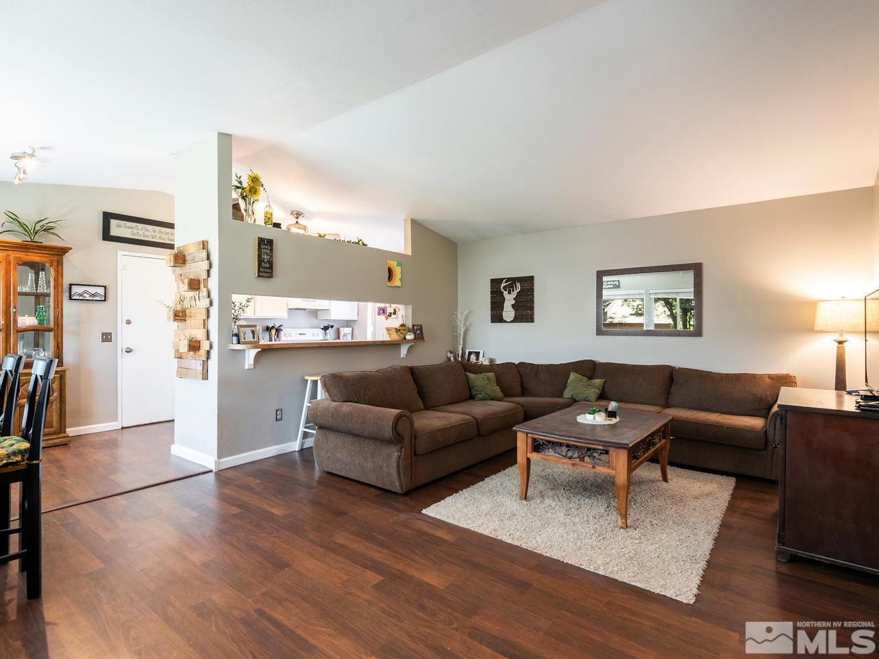 2915 Andrea Street Reno, NV 89503 - Photo 3 of 16 Photo 3