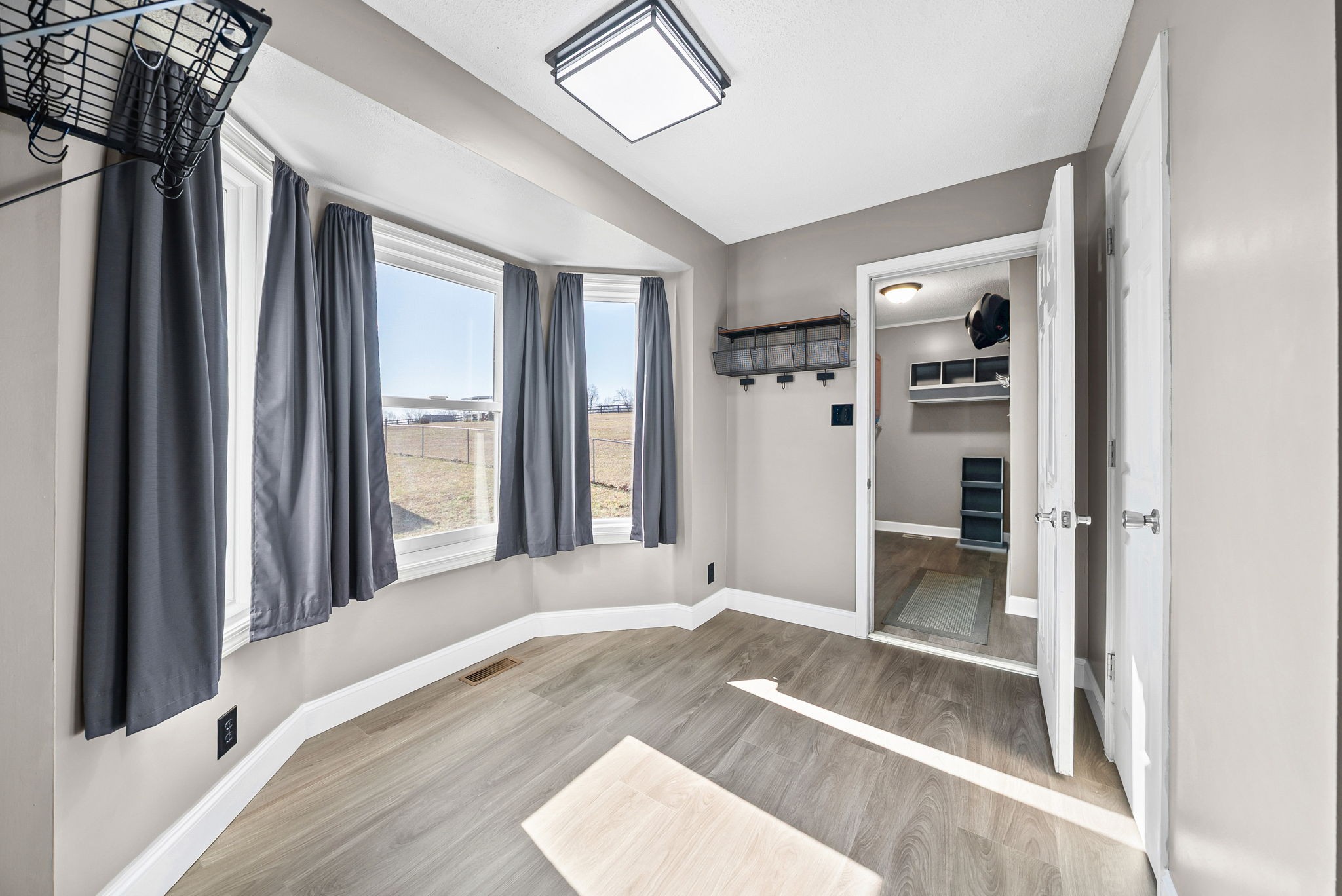 393 Martin Road Clarksville, TN 37042 - Photo 15 of 41