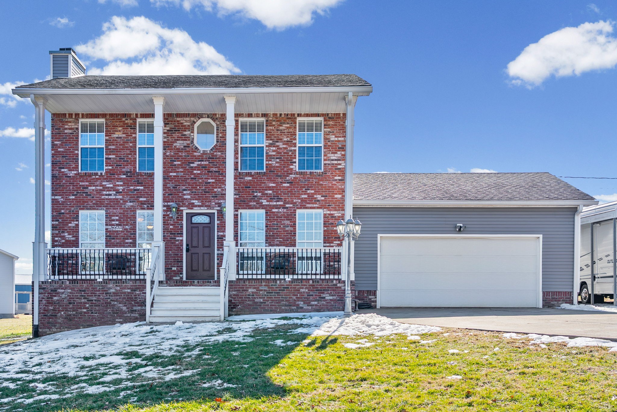 393 Martin Road Clarksville, TN 37042 - Photo 4 of 41