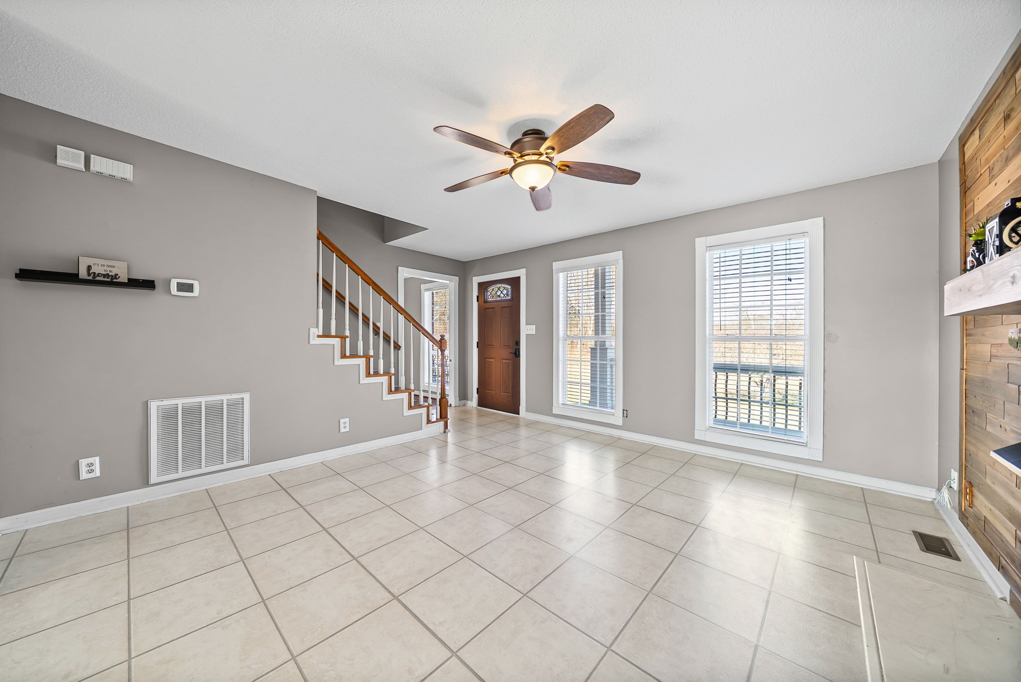 393 Martin Road Clarksville, TN 37042 - Photo 9 of 41