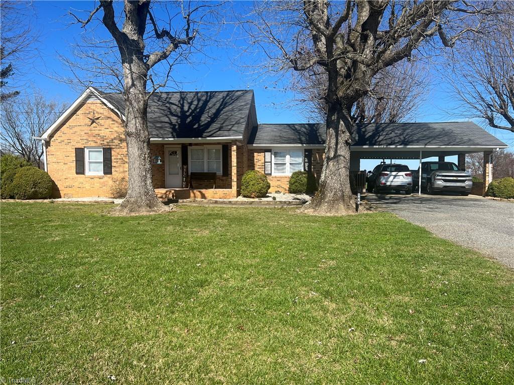 186 Crossroad Church Road Dobson, NC 27017 - Photo 1 of 11 Gallery Image 1