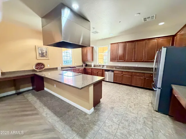 $1,550 | 14575 West Mountain View Boulevard, Unit 11312, Surprise, AZ 85374