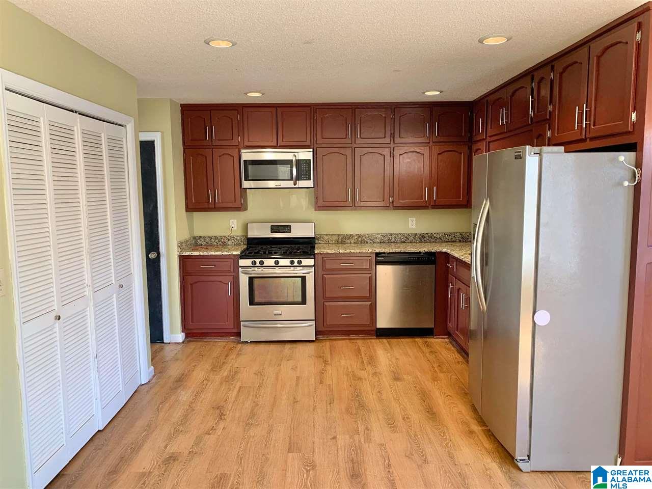 925 Falling Star Lane Alabaster, AL 35007 - Photo 10 of 22